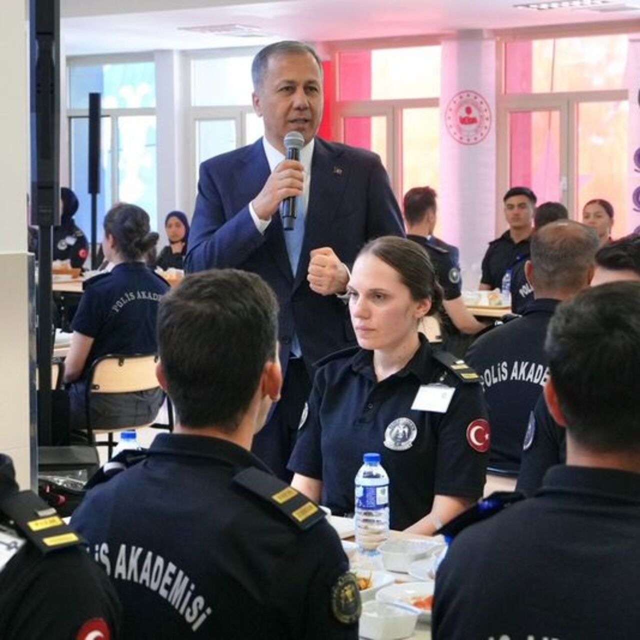 22 bin 45 polis ataması gerçekleşti