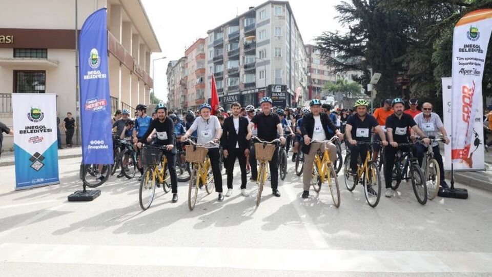 "Temiz gelecek" için pedal çevirdiler