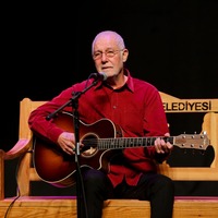 İlhan Şeşen vefat etti
