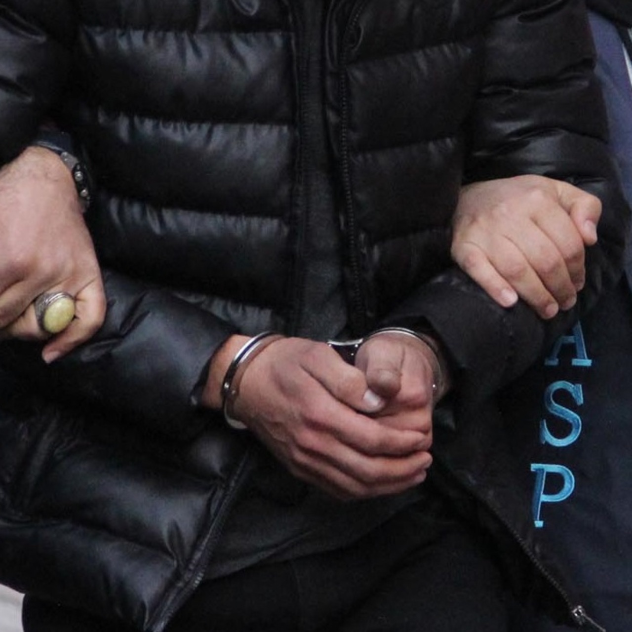 FETÖ operasyonunda 61 asker tutuklandı
