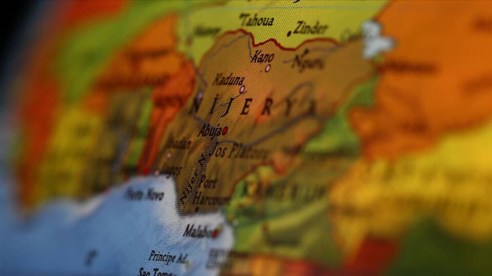 Nijerya'da yolcu otobüsü kamyon ile çarpıştı: 19 ölü, 8 yaralı