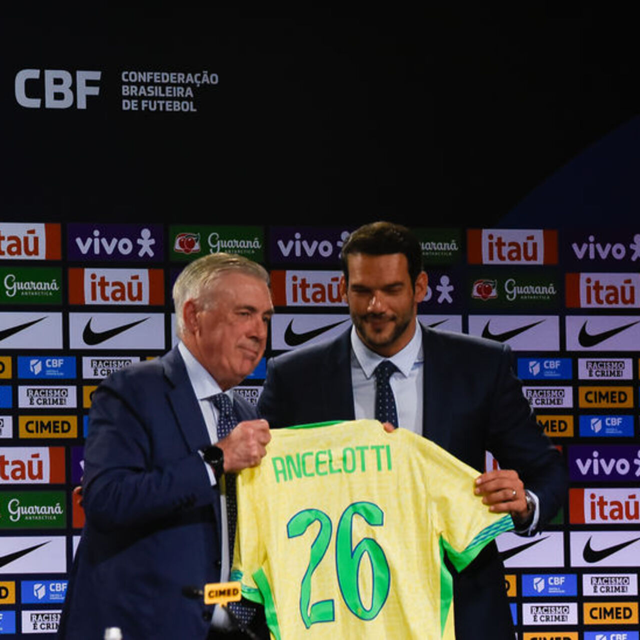 Ancelotti ilk aday kadrosunu açıkladı!