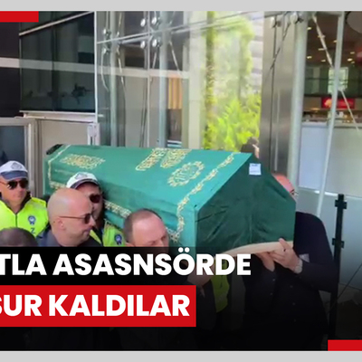 Tabutla asansörde mahsur kaldılar
