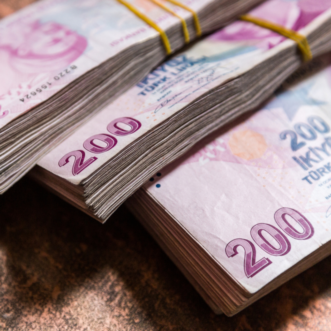 Maaşlar bayramdan önce yatar mı? 