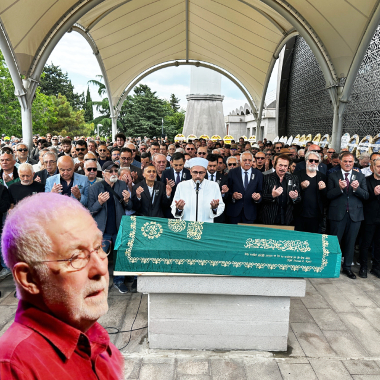 İlhan Şeşen son yolculuğuna uğurlandı