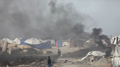 Gazze'de yardım noktasında havaya ateş açıldı