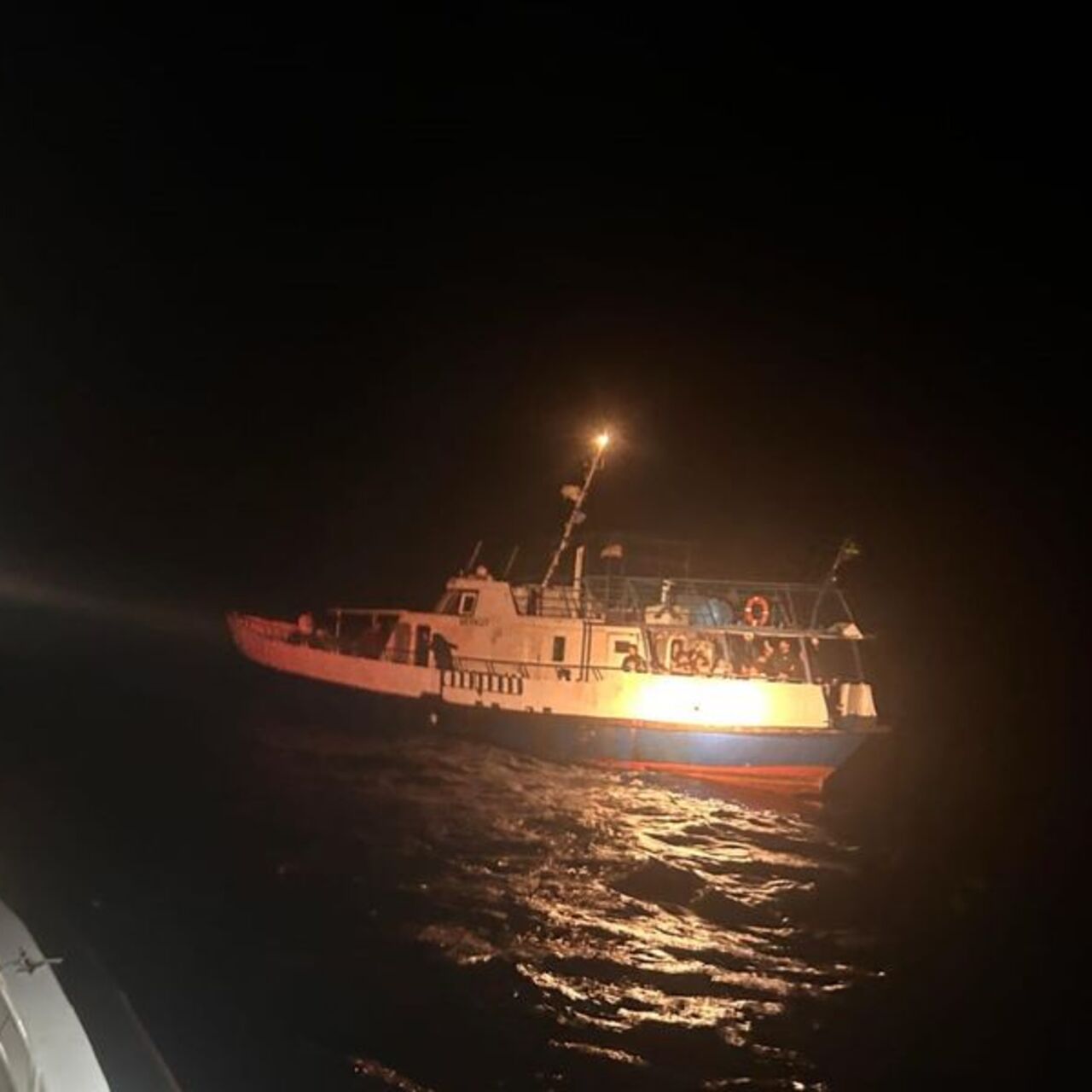 Muğla açıklarında 93 düzensiz göçmen yakalandı