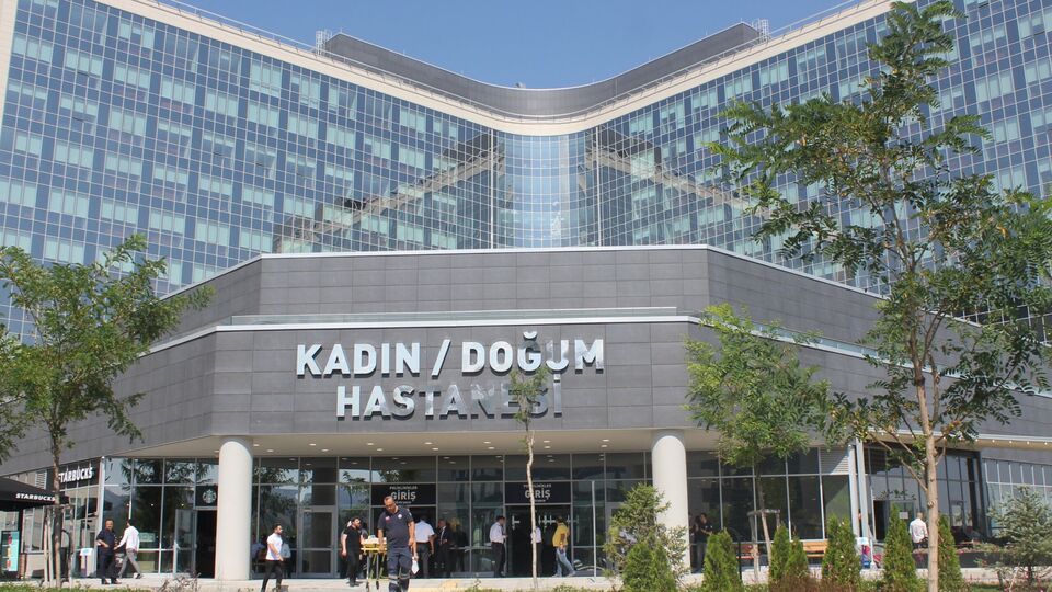 "Evli olmadığı için tedavisi reddedildi" iddiasına yalanlama