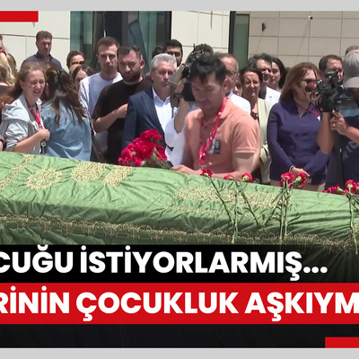 Dekoratif beton kemerin yıkılması sonucu ölen doktor ve eşi için tören düzenlendi