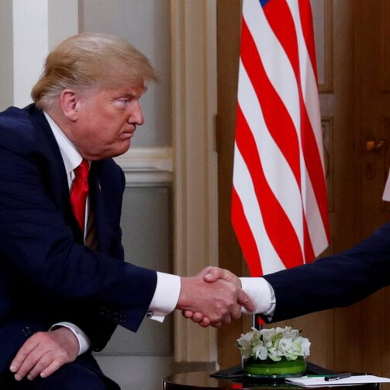 Putin, Trump'a 'ihanet' mi etti?