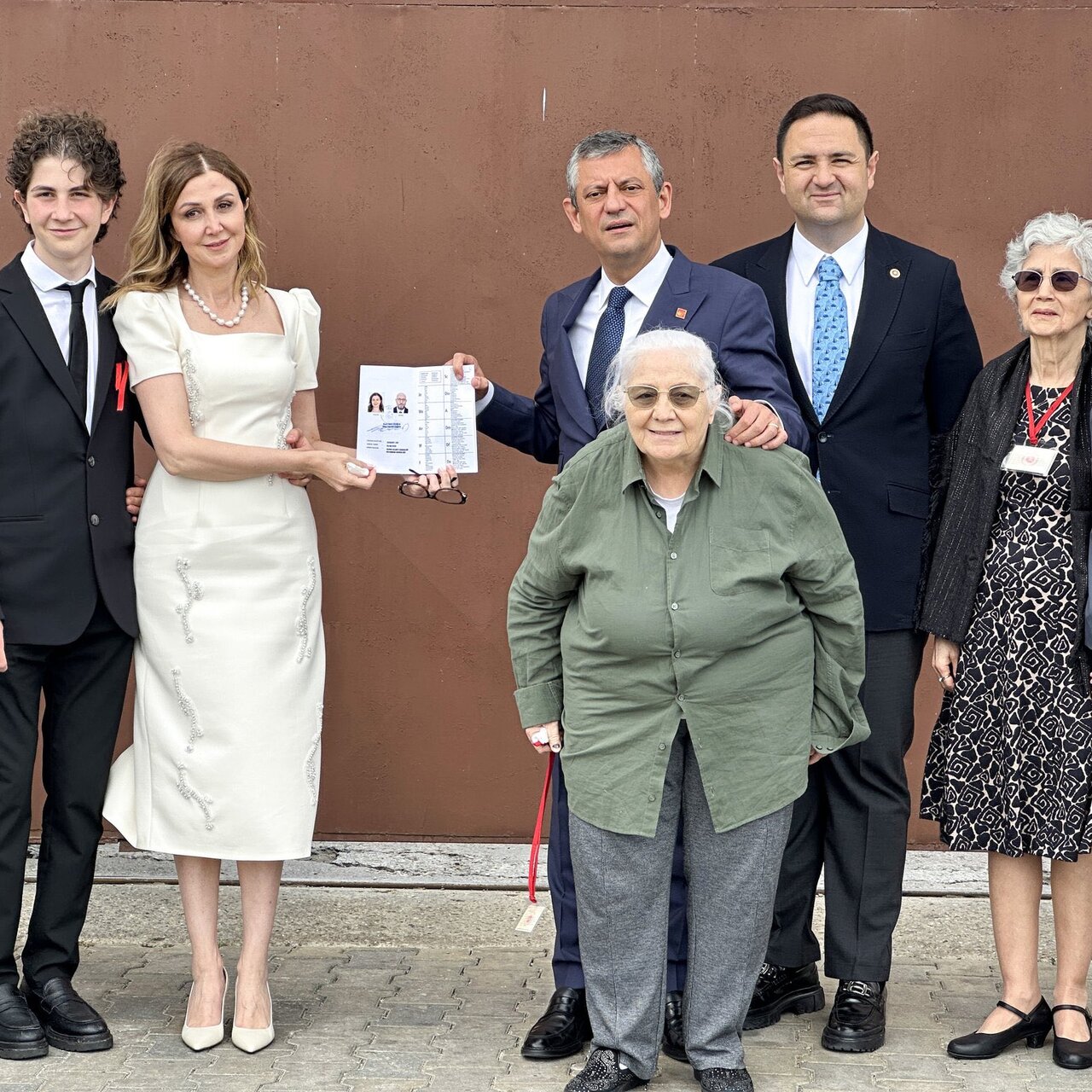 Buğra Gökce cezaevinde evlendi
