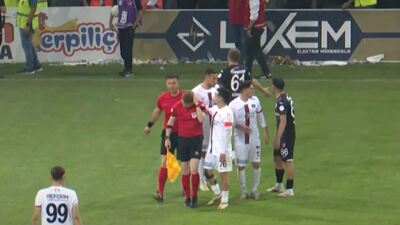 Elazığ hükmen mağlup, Van Spor finalde!