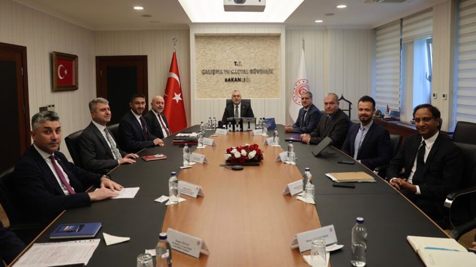 Bakan Işıkhan, Dünya Bankası heyeti ile görüştü