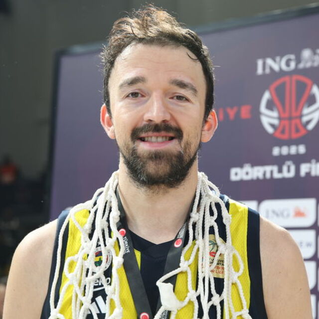 Sertaç Şanlı, EuroLeague’de bir ilki yaşadı!