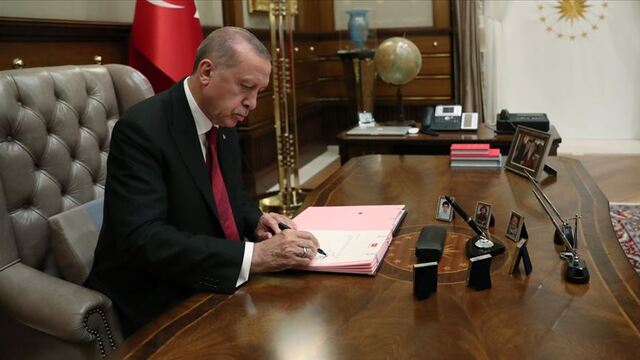 Cumhurbaşkanı Erdoğan, HSK'ya 4 yeni üye atadı