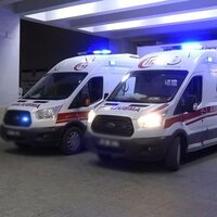 Elazığ'da otomobil şarampole devrildi: 1 ölü, 2 yaralı