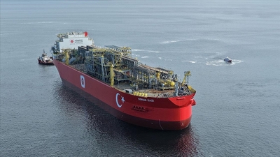 Boğaz trafiği durduruldu