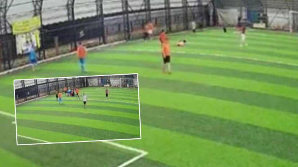 Kahreden olay kamerada! Yine genç yaşta! Yine halı saha!