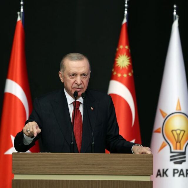 AK Parti'nin anayasa komisyonu 4 Haziran'da toplanıyor