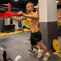 Hastane yatağından kalkıp spora koştu