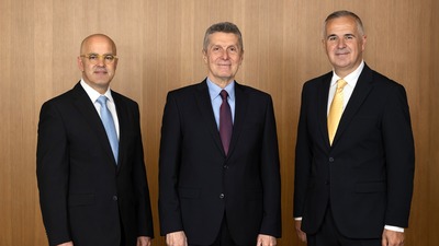 Sabancı Holding'de bayrak değişimi