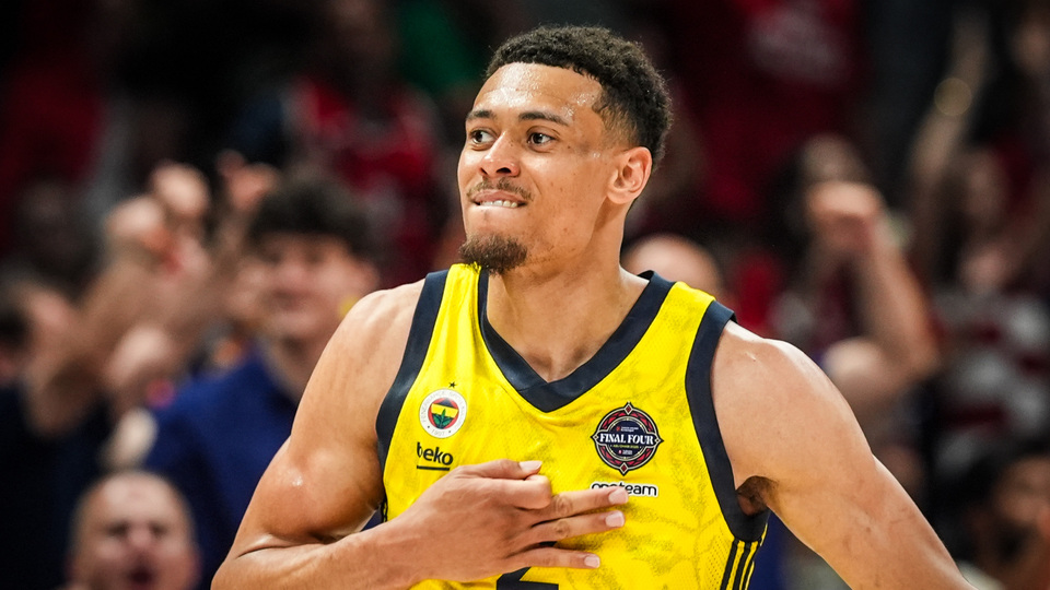 "Tarihi bir takımın parçası olmak gurur vericİ"