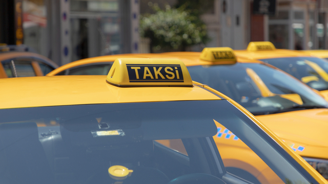 İBB'den yeni taksi ihalesi