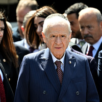"İstanbul'a vurulan zincir 572 yıl önce kırıldığı gibi kırılacak"