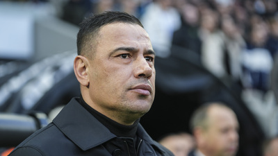 Başakşehir, Çağdaş Atan ile sözleşme yeniledi