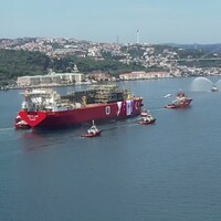 Türkiye'nin ilk yüzer gaz üretim platformu Osman Gazi Boğaz'da
