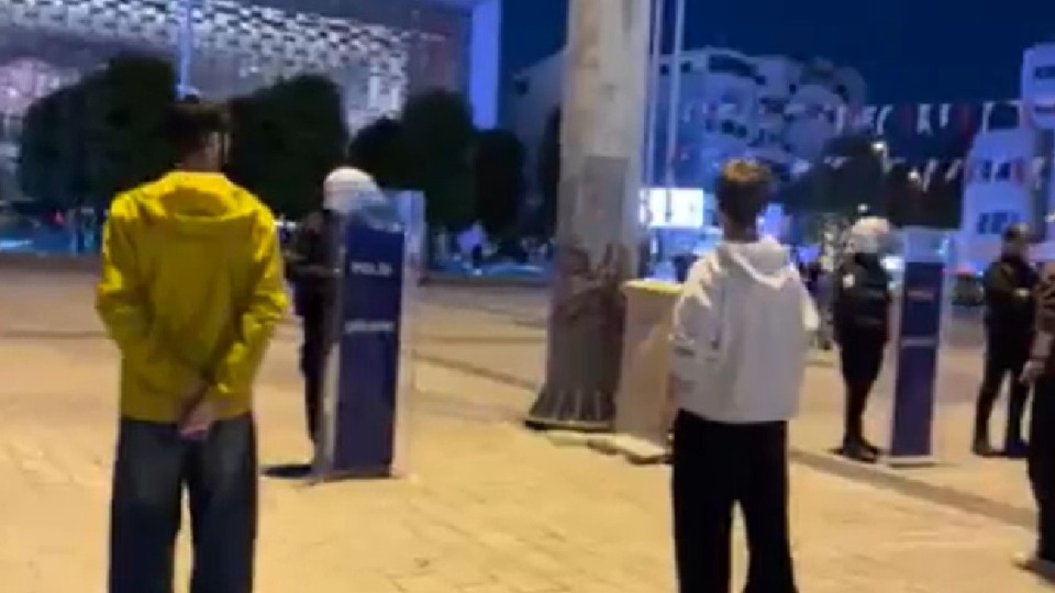 Taksim'de 'durma eylemi' yapan 1 kişi tutuklamaya sevk edildi