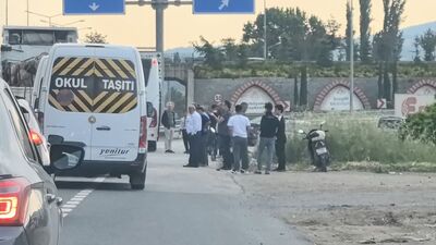 Yolcu otobüsü yayaya çarptı!