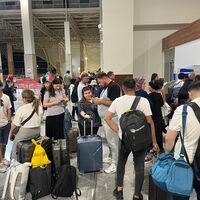 Diyarbakır Havalimanı pistinde çatlak!