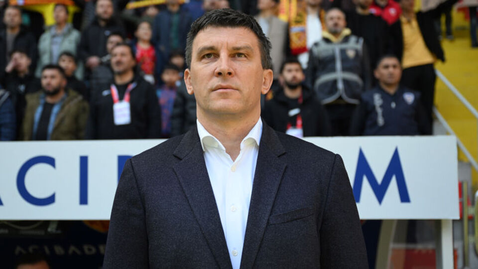 Hull City'den Jakirovic bombası!