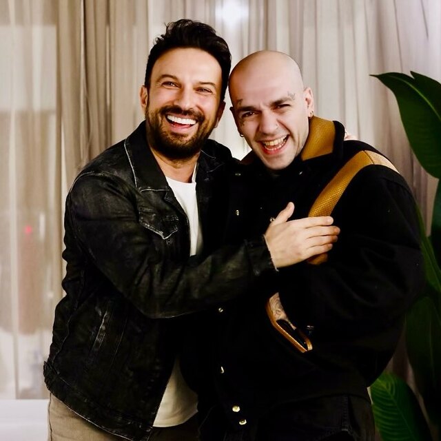 Tarkan'ı ziyaret etti