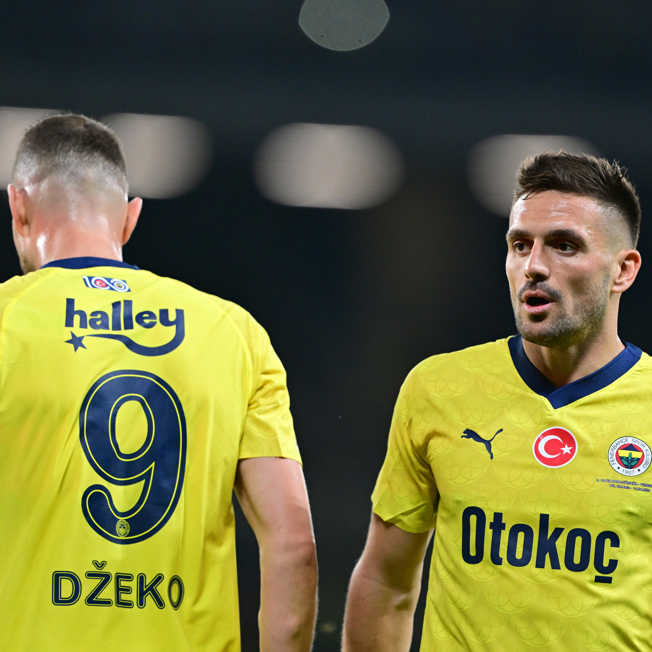 Edin Dzeko, Fenerbahçe'ye veda etti!