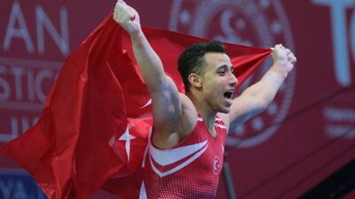 Adem Asil'den ikinci altın madalya!