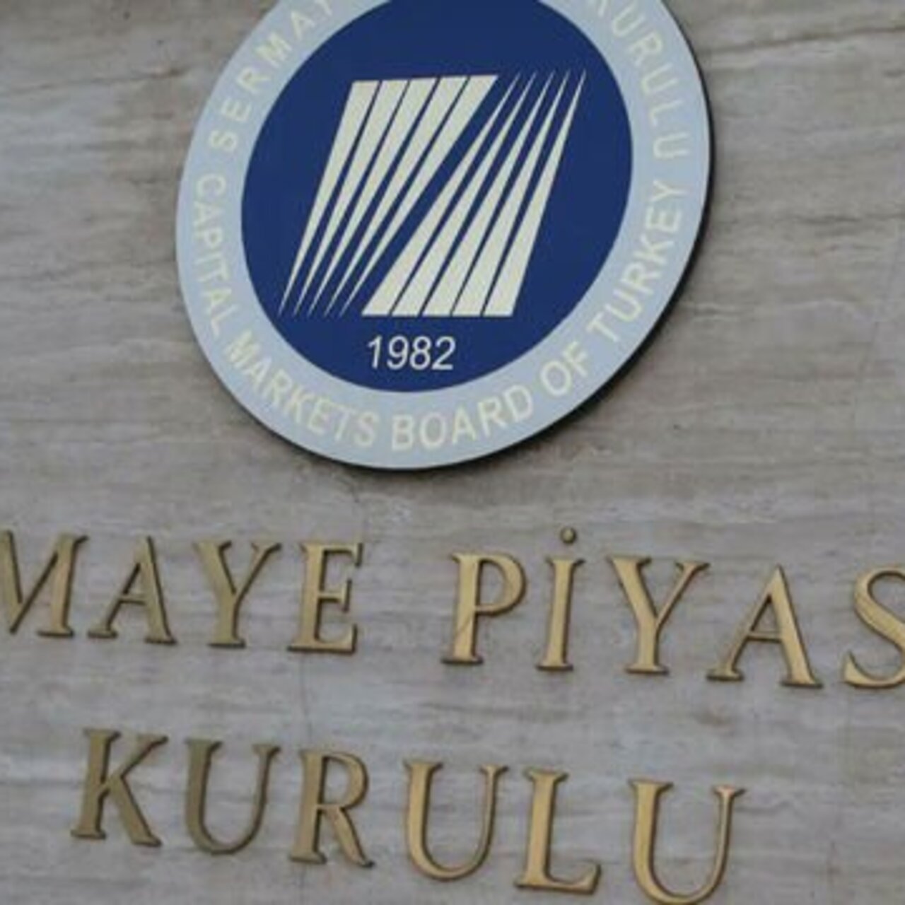 SPK, 6 şirketin sermaye artırımını onayladı