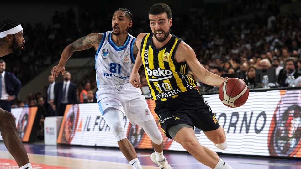 Türk Telekom F.Bahçe'yle seriyi eşitledi!