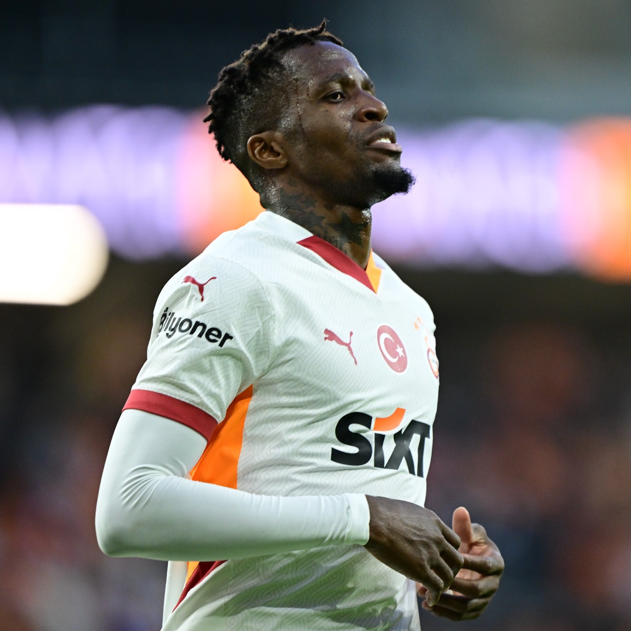 Wilfried Zaha, Galatasaray'dan resmen ayrıldı!