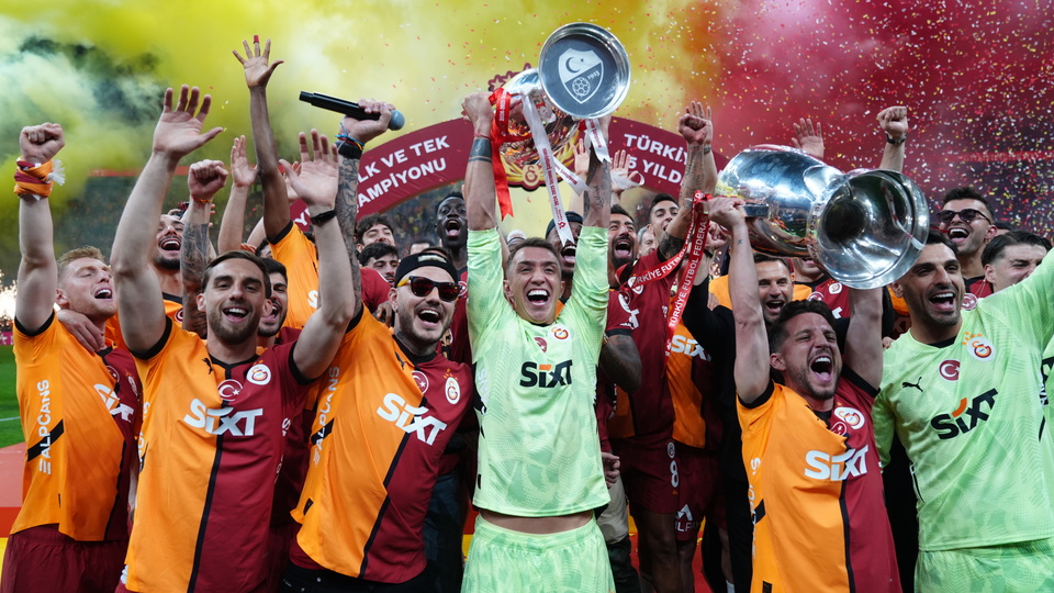 Galatasaray bu sezon çifte mutluluk yaşadı!