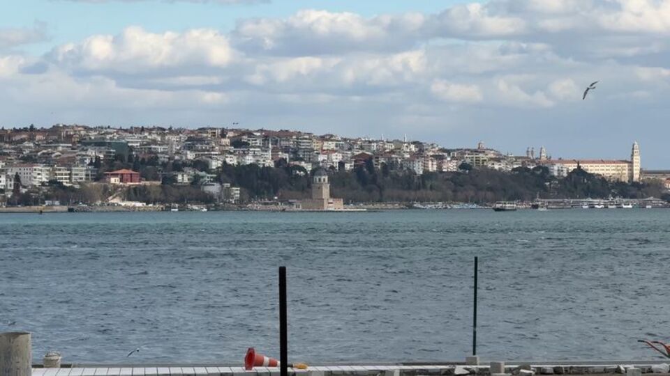 Boğazda gemi trafiği askıya alındı