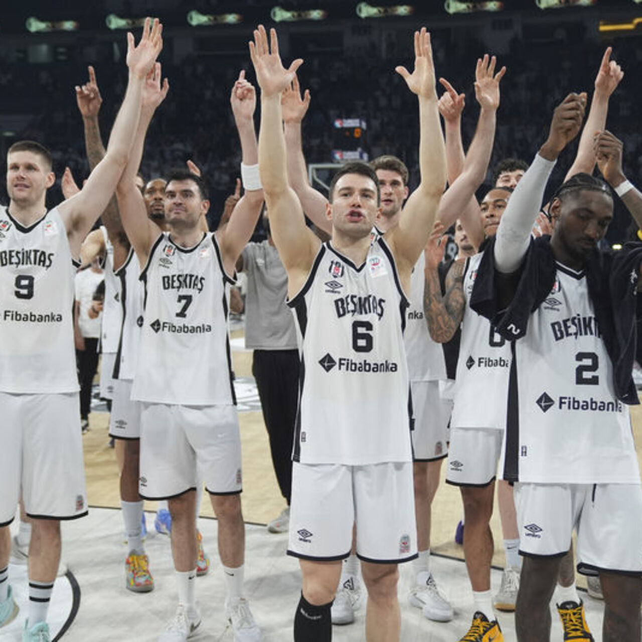 TBF Disiplin Kurulu'ndan Beşiktaş'a ceza!