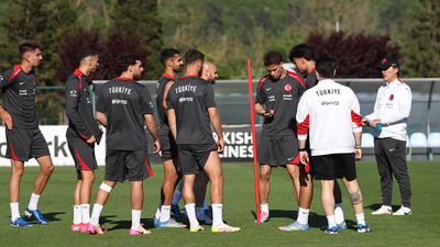 A Milliler, Riva'da bir araya geldi!