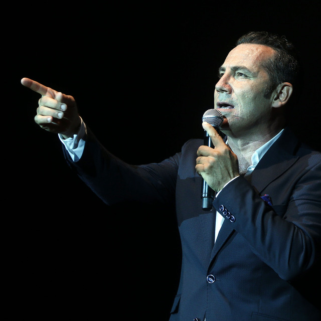 'Yabancı kartellerin kölesi olduk"