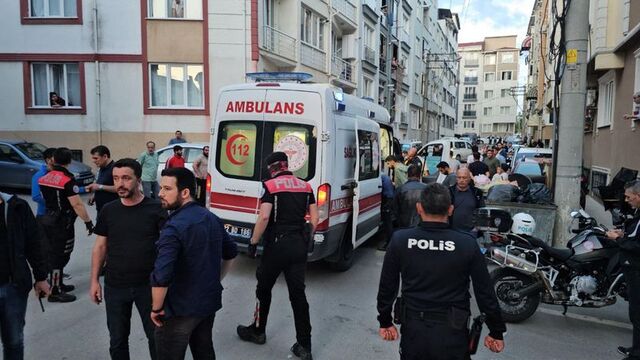 Edirne'de bıçak ve sopalı kavga: 5 yaralı, 10 gözaltı