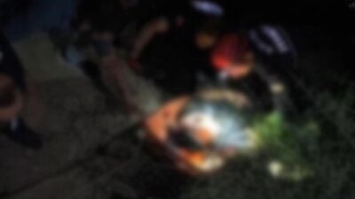 Otomobil uçuruma yuvarlandı: 3 yaralı