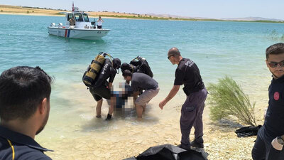 Peş peşe geliyor... Yeğeni çırpınmaya başladı!