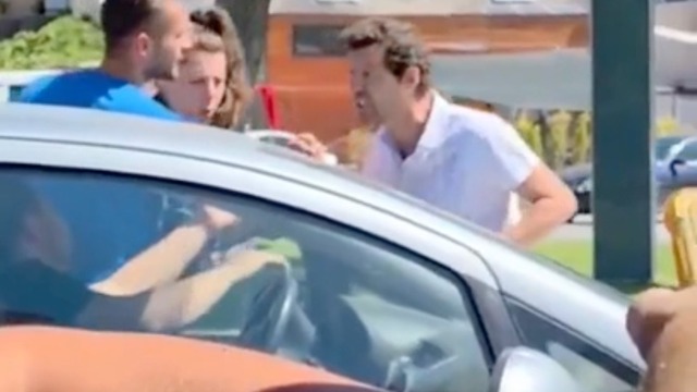 Ünlü oyuncu çileden çıktı