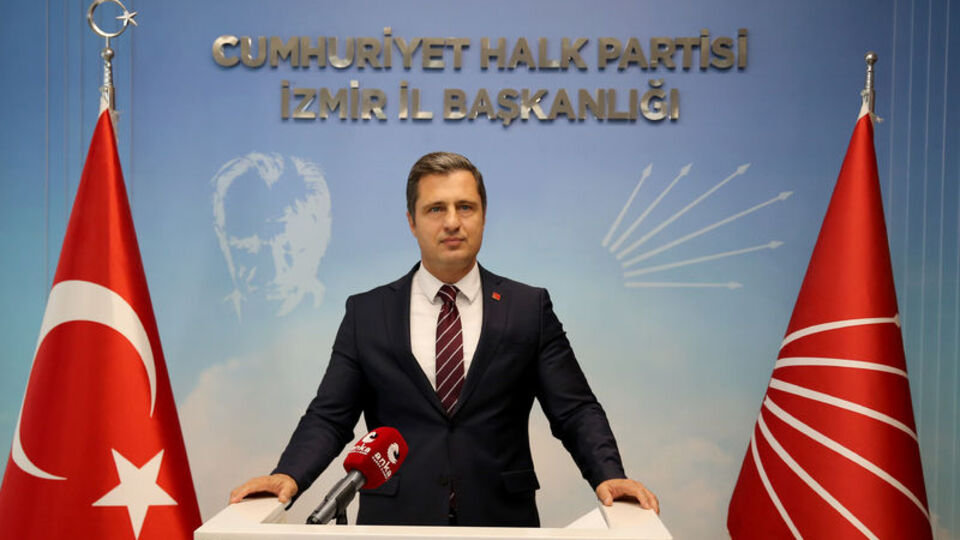 Yücel'den İzmir'deki grev hakkında açıklama